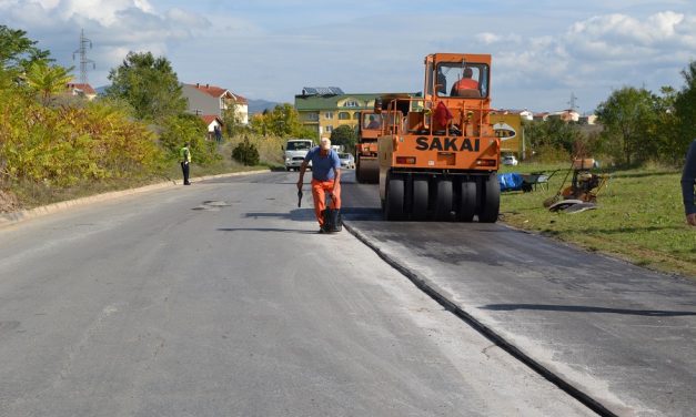 Министерот Мисајловски најави: идната година ќе започне да се гради патот Штип-Кочани