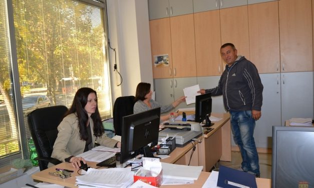 Општина Кочани организира бесплатен основен курс по сметководство