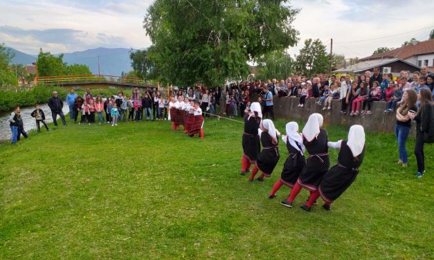 Во Оризари се одржа Меѓународниот фолклорен фестивал „Ѓурѓовденски обичаи, песни и ора“
