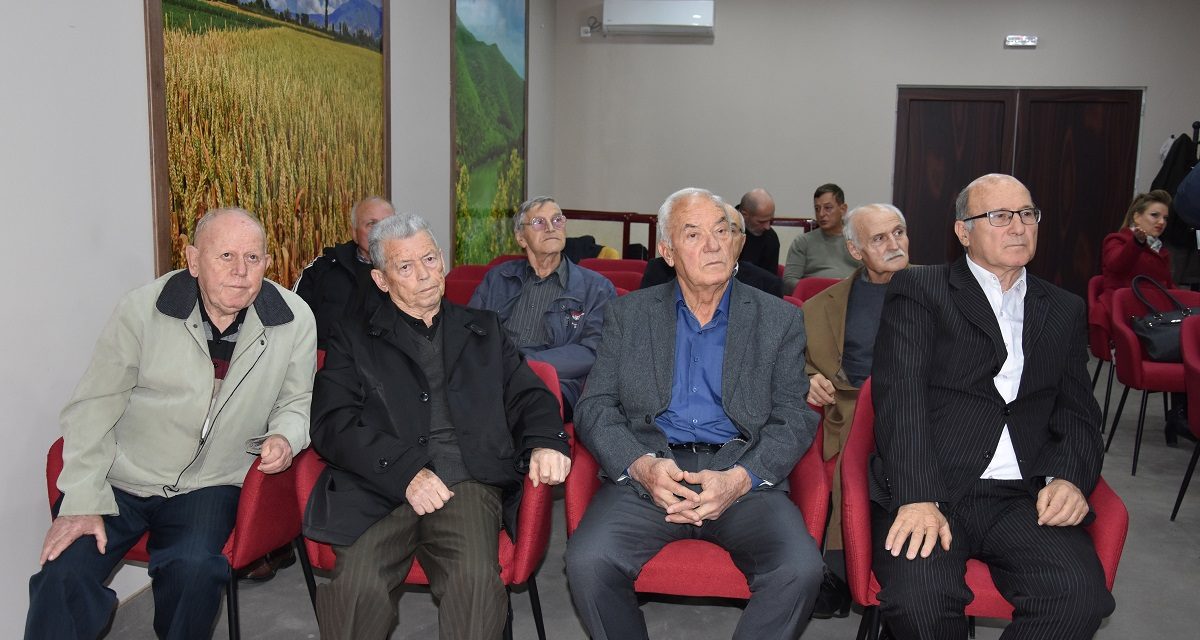 Градоначалникот Илијев на работна средба со пензионерите