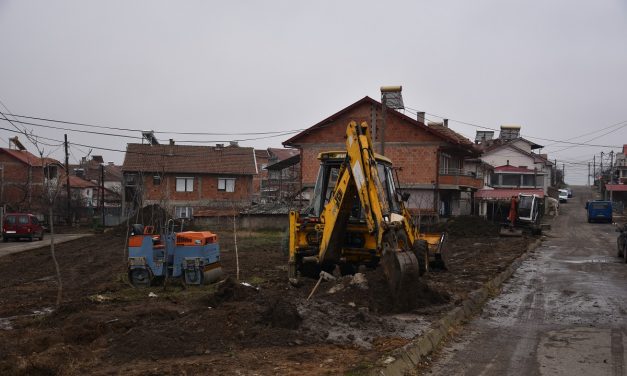 Почнува изградбата на четири детски игралишта во Кочани