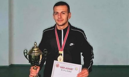 Спортската стипендија од Општина Кочани за борачот Столе Ефтимов