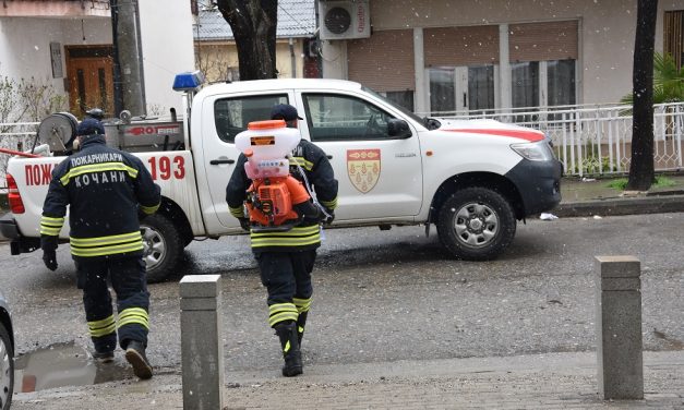 Градоначалникот Илијев со иницијатива за дезинфекција на производните хали во Кочани