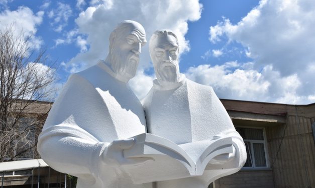 Градоначалникот на Општина Кочани Николчо Илијев упати честитки за Рамазан Бајрам и за 24 Мај – Денот на сесловенските просветители