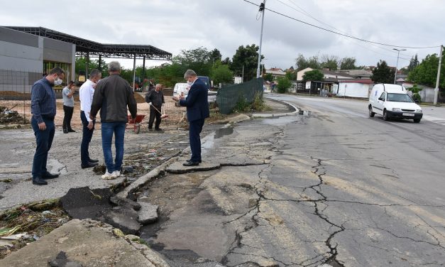 Невремето во Кочани поплави дваесетина индустриски објекти и домови – службите ги расчистуваат последиците
