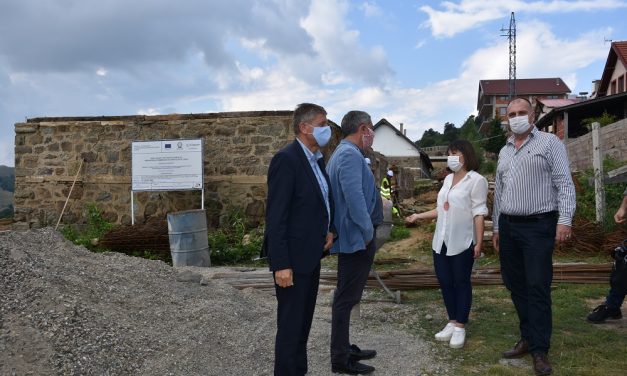 Проектите за развој на туризмот претставени пред Царовска и Бертолини