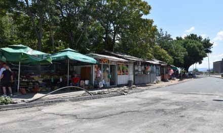 Дислокација на бараките и на зелениот пазар кај Автобуската станица