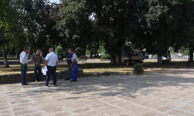 Почна реконструкцијата на Градскиот парк во Кочани