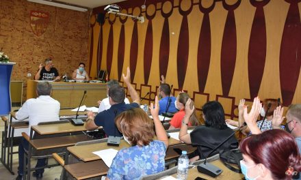 Вонредна седница на Советот: Општина Кочани издвои сопствени средства за почетна помош на оштетените од пожарот
