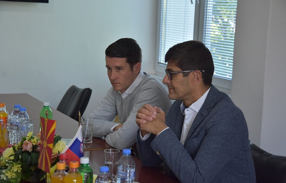 Градоначалникот и заменик градоначалникот на Крањ во посета на Кочани