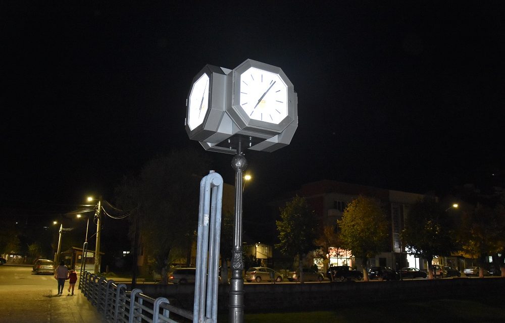 Поставен часовник во реконструираниот Градски Парк
