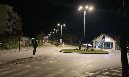 Јавното осветлување во Кочани се враќа во првобитната состојба
