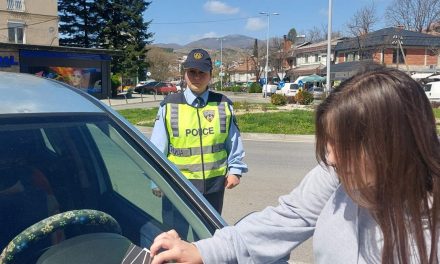Одговорно и совесно паркирање – активност во Кочани од кампањата на Републичкиот совет за безбедност во сообраќајот на патиштата