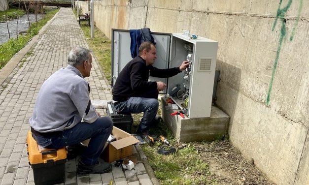 Во тек е надградба на постојните улични кабинети за заштеда на електричната енергија во јавното осветлување во Кочани