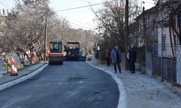 Започна асфалтирањето на улицата „Гоце Делчев“ во Кочани