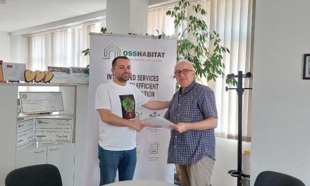 Потпишан меморандум за соработка преку кој кочанчани ќе добиваат субвенции за енергетско ефикасни фасади