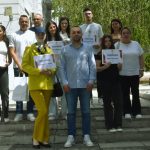 В. д. градоначалникот Венко Крстевски ги додели наградите на најуспешните ученици и школски екипи