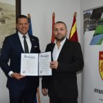 Градоначалникот на Општина Лајонс Кристофер Гети во посета на Кочани