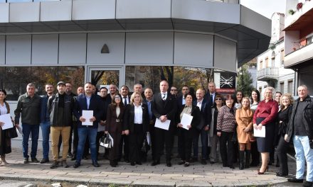 ОИК – Кочани ги додели уверенијата на градоначалникот Владко Грозданов и на членовите на Советот на Општина Кочани