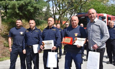 Со свеченост и нова опрема одбележан 20 Мај – Денот на македонските пожарникари во Кочани